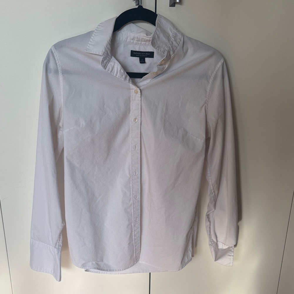 Banana Republic Cream Tailored Shirt